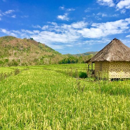 Tado Homestay Limbung Buitenkant foto