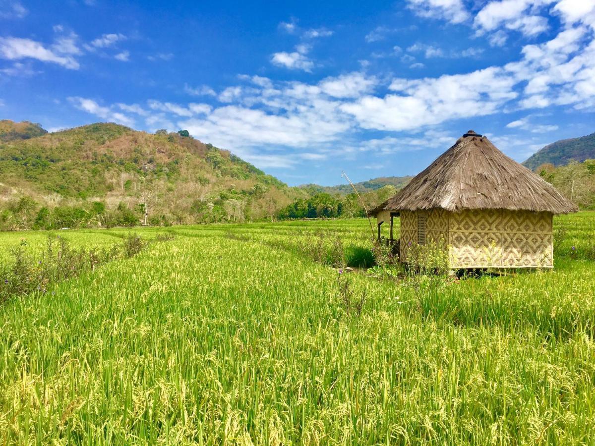 Tado Homestay Limbung Buitenkant foto